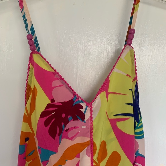 Tropical Floral Maxi Dress - Picture 3 of 10